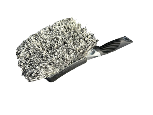 Soft Wheel Grill and Body Brush - Salt & Pepper